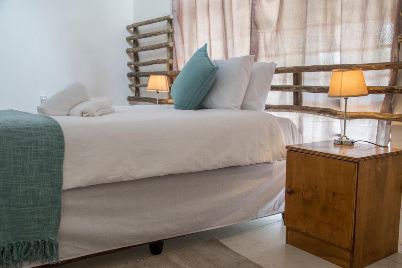 Leeville Guesthouse Kasane Ngoại thất bức ảnh